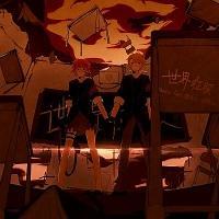 ���E����