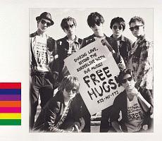 FREE HUGS!(ʏ)/Kis-My-Ft2̉摜EWPbgʐ^